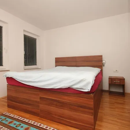 Daire Sarajevska Noc *